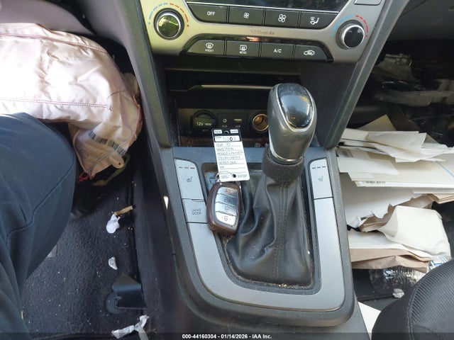 5NPD84LF3JH366668 Hyundai Elantra Value Edition
