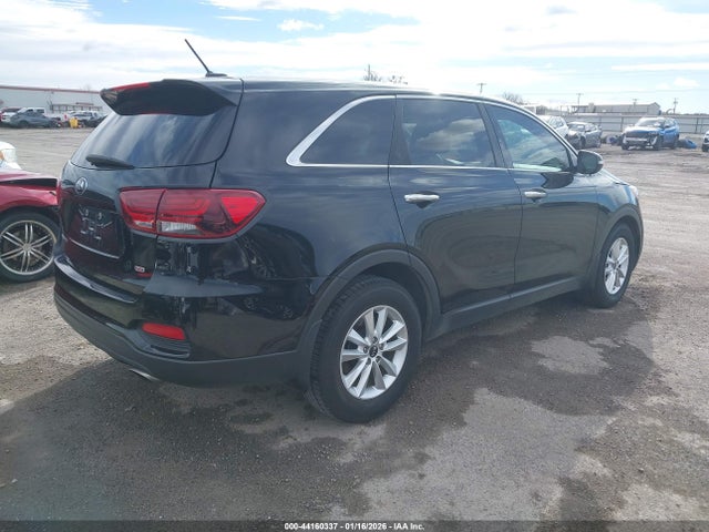 Auction sale of the 2019 Kia Sorento 2.4l Lx, vin: 5XYPG4A30KG576615, lot number: 44160337