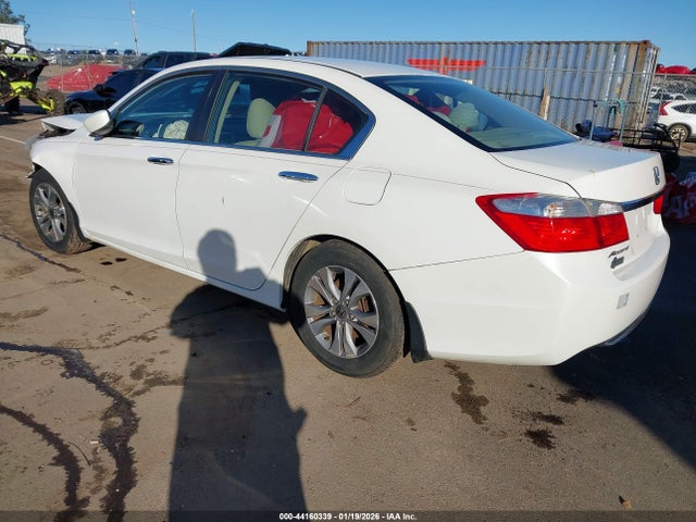 Продажа на аукционе авто 2015 Honda Accord Lx, vin: 1HGCR2F3XFA011608, номер лота: 44160339