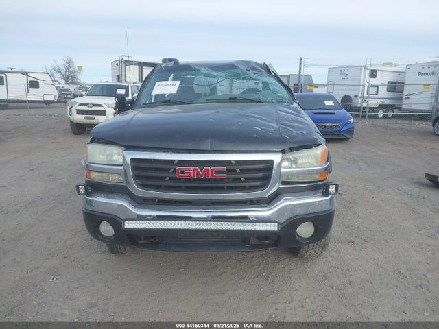 Aukcja sprzedaży 2004 Gmc Sierra 2500hd Slt, vin: 1GTHK23114F106117, numer aukcji: 44160344