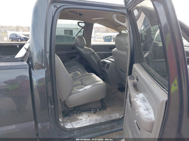 Aukcja sprzedaży 2004 Gmc Sierra 2500hd Slt, vin: 1GTHK23114F106117, numer aukcji: 44160344