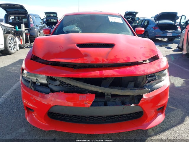 44160350 :رقم المزاد ، 2C3CDXGJ1KH753998 vin ، 2019 Dodge Charger Scat Pack Rwd مزاد بيع