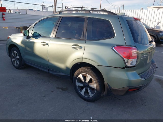 JF2SJABC0JH578333 Subaru Forester 2.5i