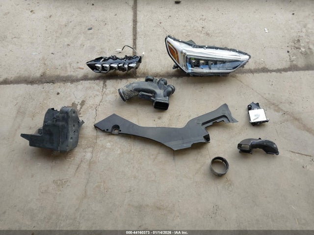19UUB1F57JA007867 Acura Tlx Tech Pkg