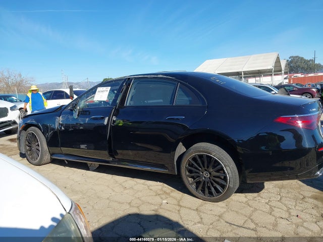 W1K6G6DB3PA170352 Mercedes-Benz S 500 4matic