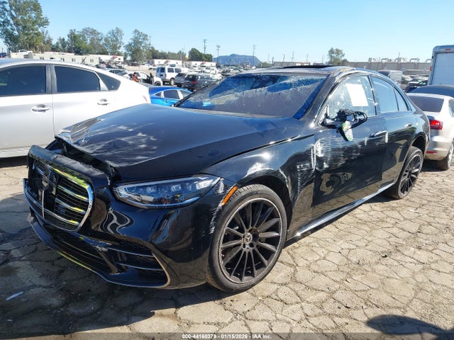 W1K6G6DB3PA170352 Mercedes-Benz S 500 4matic