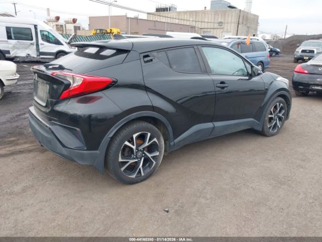 2018 TOYOTA C-HR NMTKHMBX4JR024463 Photo 3