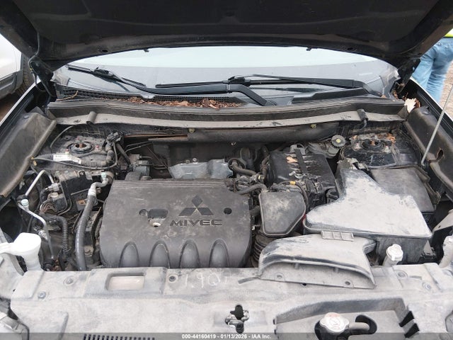 2017 MITSUBISHI OUTLANDER JA4AZ3A3XHZ041323 Photo 9