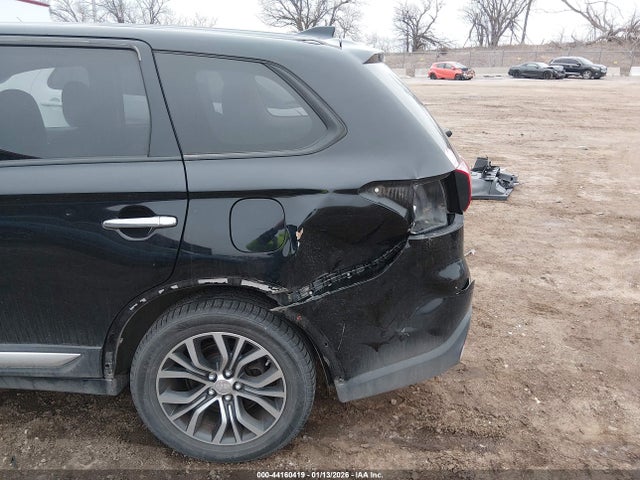 2017 MITSUBISHI OUTLANDER JA4AZ3A3XHZ041323 Photo 5