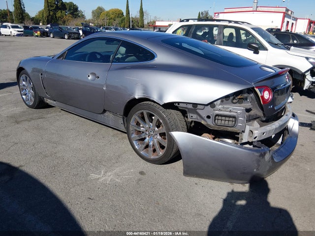 2009 JAGUAR XK SAJWA43B295B31978 Photo 2