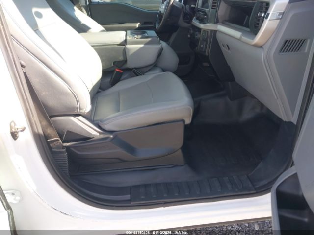 2023 FORD F-150 1FTFW1E55PKF36699 Photo 4