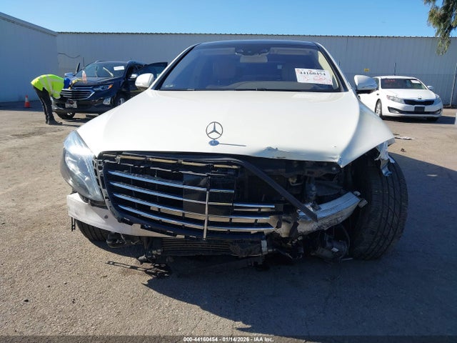 Mercedes-Benz S 550 2014 WDDUG8CB7EA044562 Image 13