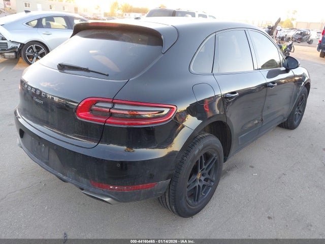 2018 PORSCHE MACAN WP1AA2A57JLB00893 Photo 3