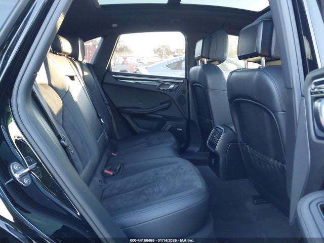 2018 PORSCHE MACAN WP1AA2A57JLB00893 Photo 7