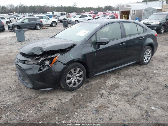 JTDEPMAE5MJ147515 Toyota COROLLA LE