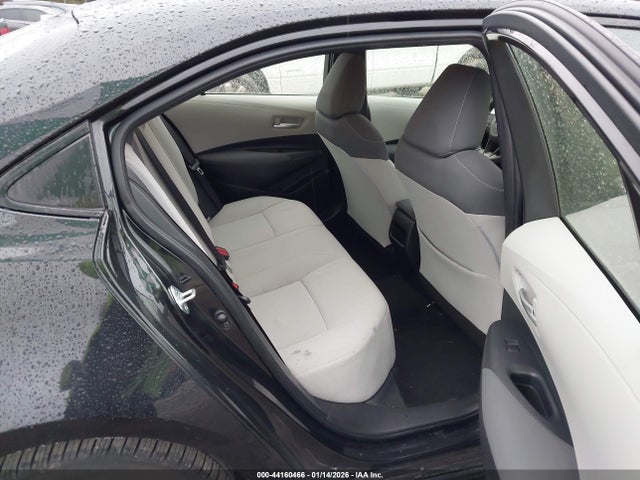 JTDEPMAE5MJ147515 Toyota COROLLA LE