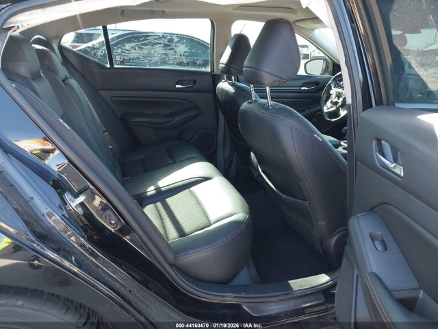 1N4BL4CVXLN318607 Nissan Altima Sr Fwd