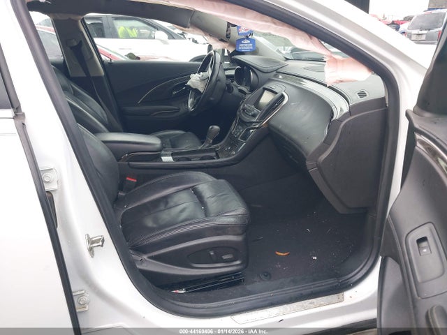 44160496 :رقم المزاد ، 1G4GB5G35GF208447 vin ، 2016 Buick Lacrosse Leather مزاد بيع