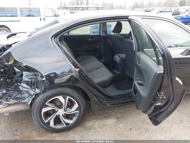 1HGCR2F30HA182788 Honda ACCORD LX