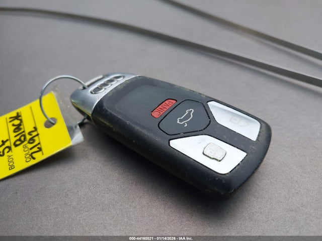 2017 AUDI A4 WAUANAF4XHN069635 Photo 10