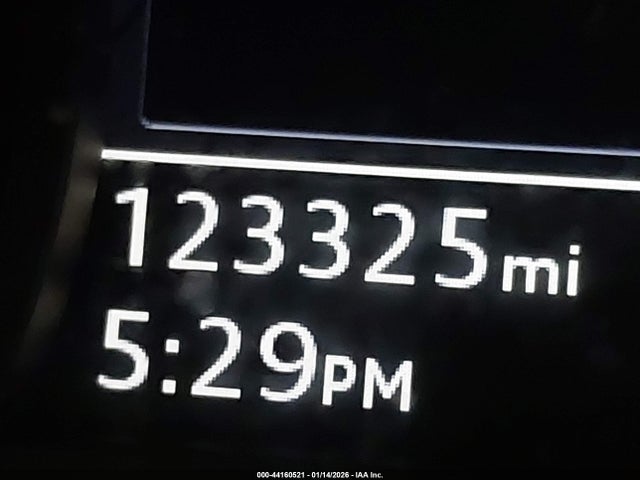 2017 AUDI A4 WAUANAF4XHN069635 Photo 6