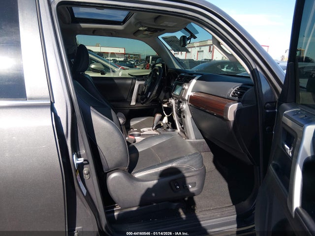JTEZU5JR6G5133201 Toyota 4runner Limited