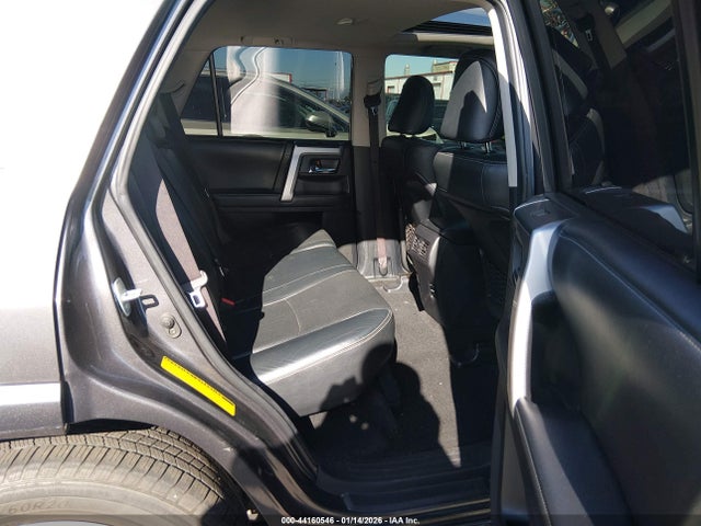 JTEZU5JR6G5133201 Toyota 4runner Limited