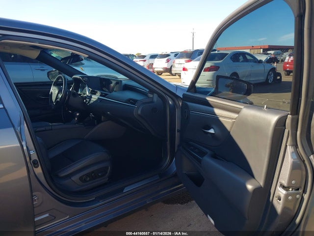 44160557 :رقم المزاد ، 58ACZ1B14LU071993 vin ، 2020 Lexus Es 350 مزاد بيع