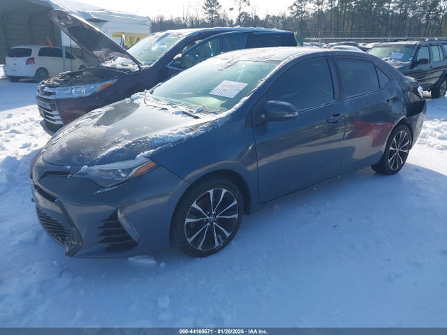 Toyota COROLLA SE 2018 5YFBURHE2JP790569 Image 2