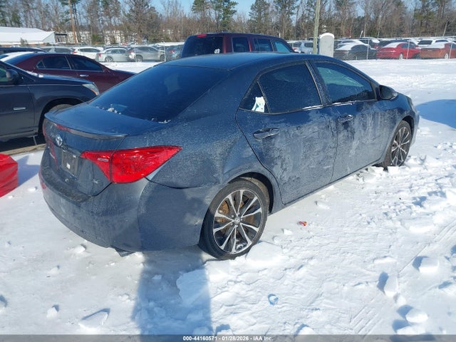 Toyota COROLLA SE 2018 5YFBURHE2JP790569 Image 4