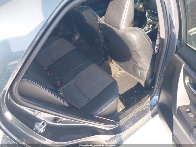 Toyota COROLLA SE 2018 5YFBURHE2JP790569 Image 8