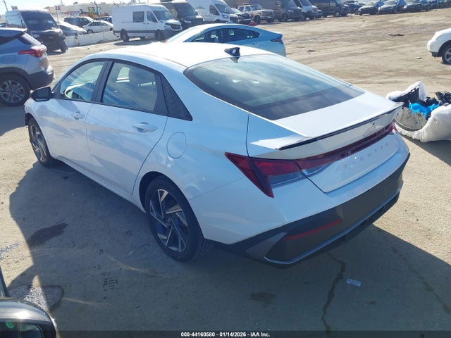 KMHLM4DG5SU045331 Hyundai Elantra Sel Sport