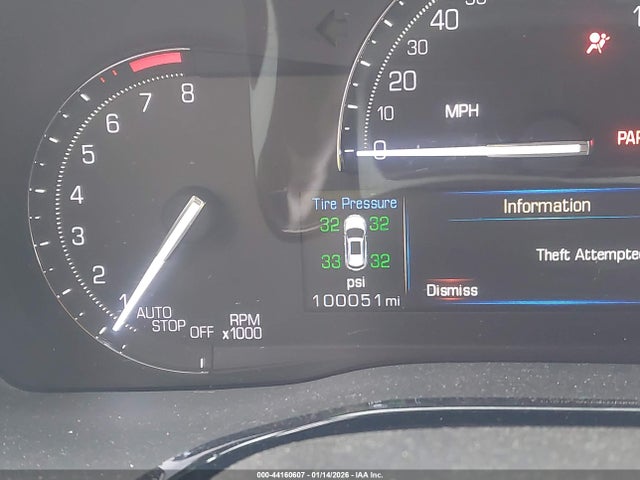 44160607 :رقم المزاد ، 1GYKNCRS2HZ133571 vin ، 2017 Cadillac Xt5 Premium Luxury مزاد بيع