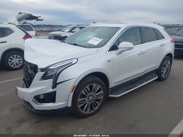 2017 CADILLAC XT5 1GYKNCRS2HZ133571 Photo 1