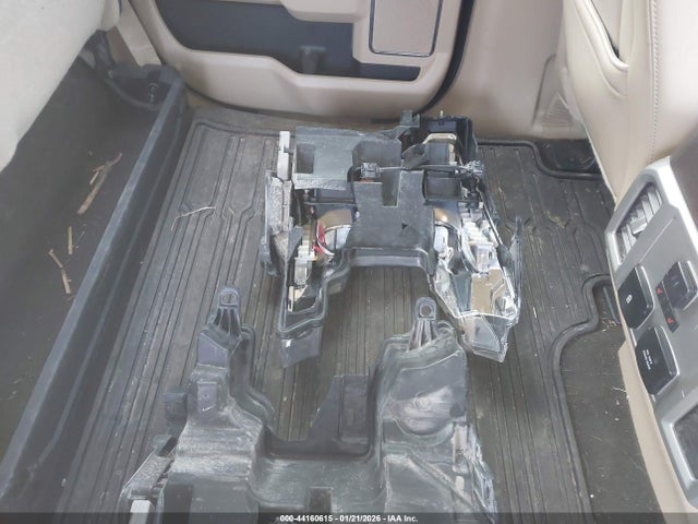 1FTEW1E59JKE75120 Ford F-150 Lariat