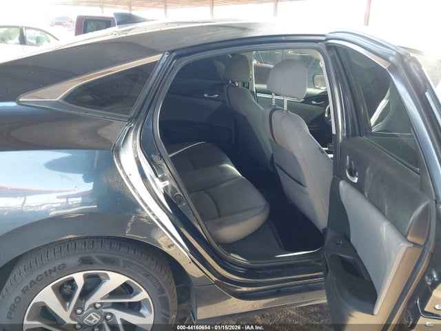 Honda CIVIC EX 2017 2HGFC2F78HH577465 Image 8