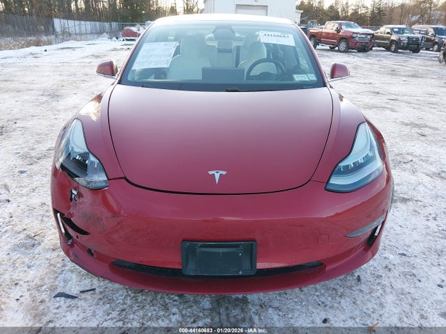 Tesla Model 3 Long Range/performance 2018 5YJ3E1EB0JF147355 Image 12