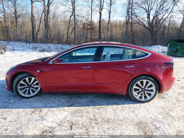 Tesla Model 3 Long Range/performance 2018 5YJ3E1EB0JF147355 Image 14