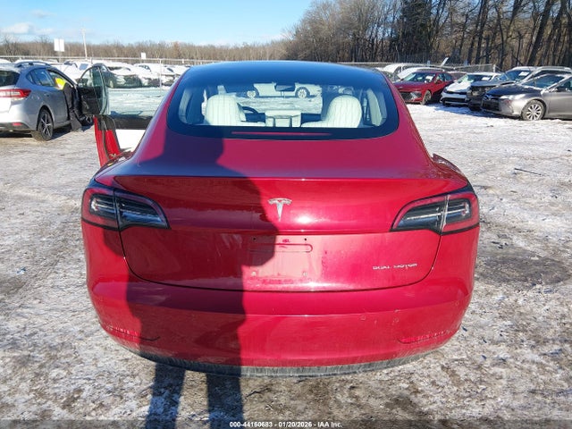 Tesla Model 3 Long Range/performance 2018 5YJ3E1EB0JF147355 Image 16