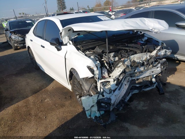 4T1G11AKXMU427889 Toyota Camry Se Nightshade Edition