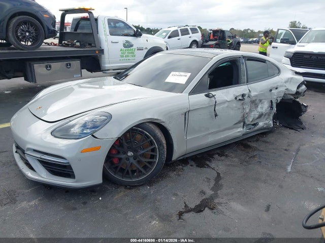 2019 PORSCHE PANAMERA WP0AF2A7XKL145266 Photo 1