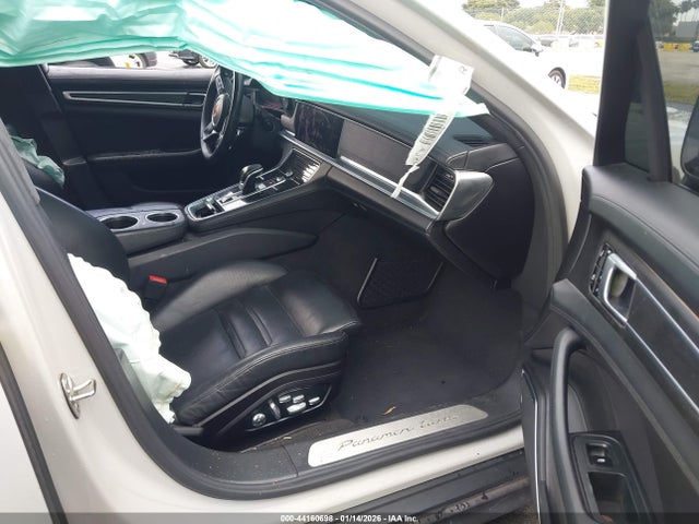2019 PORSCHE PANAMERA WP0AF2A7XKL145266 Photo 4