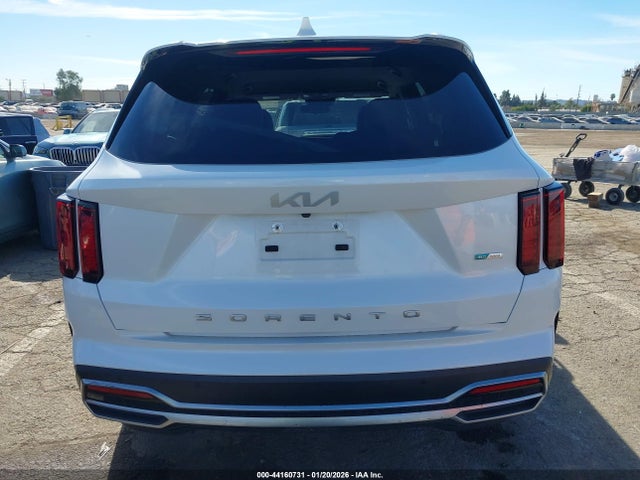 KNDRG4LGXN5081912 KIA Sorento Hybrid S