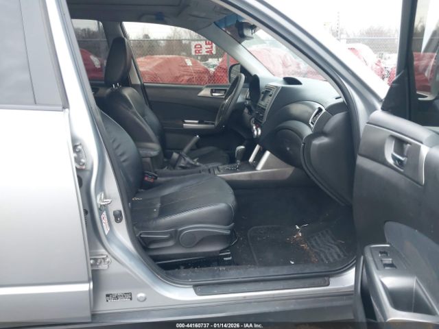 2013 SUBARU FORESTER JF2SHAEC2DH437694 Photo 4