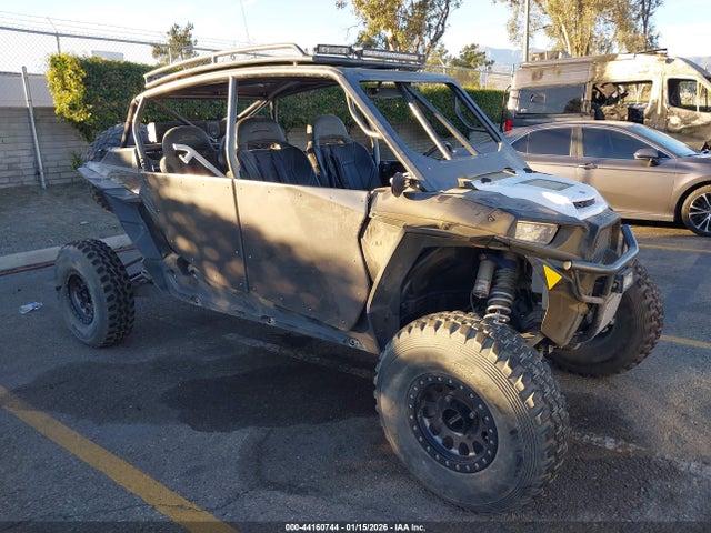 2016 POLARIS RZR 3NSVFE923GF461760