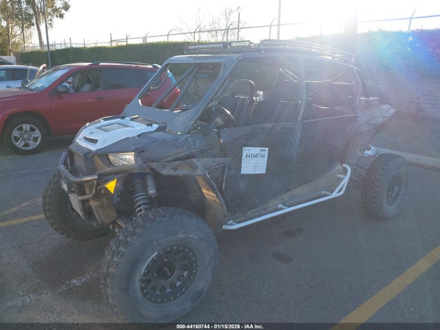 2016 POLARIS RZR 3NSVFE923GF461760 Photo 1