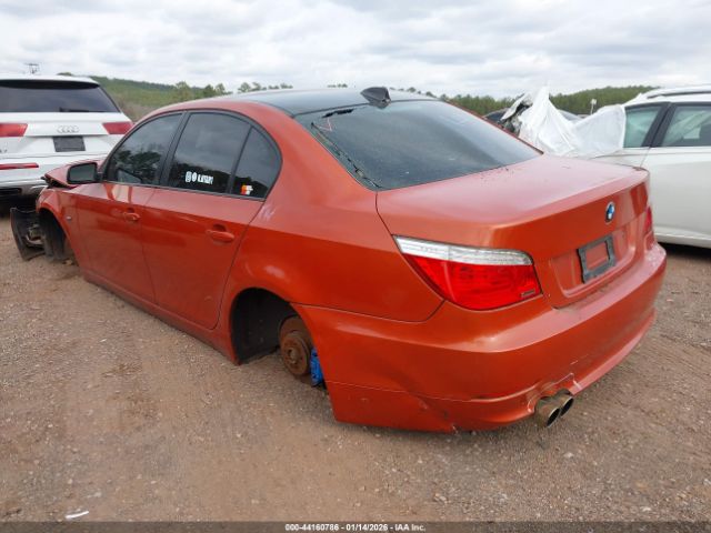 2010 BMW 528I WBANU5C52AC127926 Photo 2