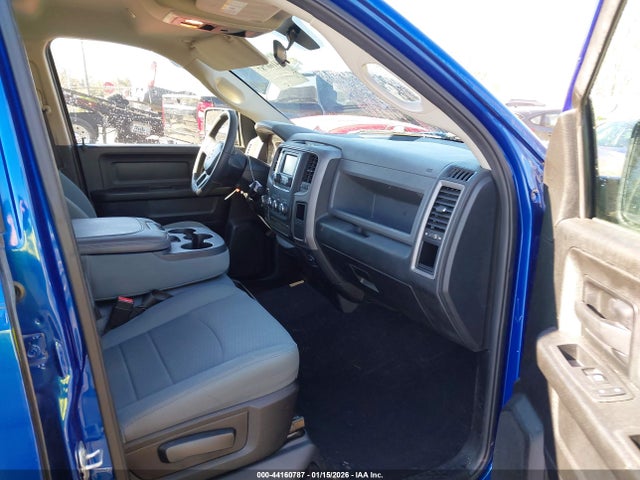 44160787 :رقم المزاد ، 1C6RR7KTXKS607373 vin ، 2019 Ram 1500 Classic Express  4x4 5'7 Box مزاد بيع