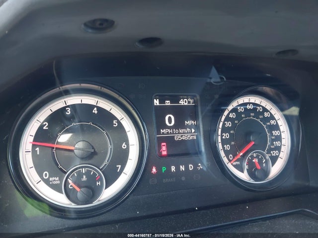 44160787 :رقم المزاد ، 1C6RR7KTXKS607373 vin ، 2019 Ram 1500 Classic Express  4x4 5'7 Box مزاد بيع
