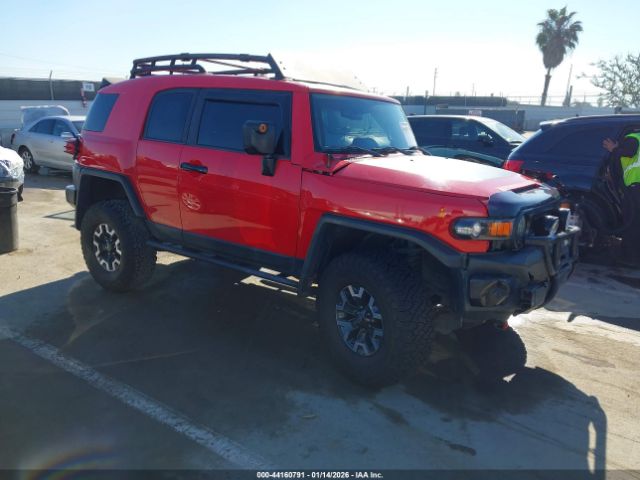 2012 TOYOTA FJ CRUISER JTEBU4BFXCK140695